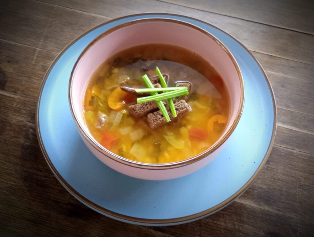 Фото 17 — Сытный гуляш с говядиной и овощами