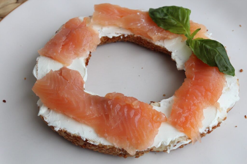 Фото 4 — Праздничный рецепт красной рыбы в духовке