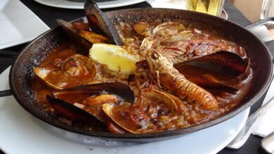 Photo of Паэлья: испанское блюдо с рисом и морепродуктами